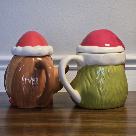 Grinch & Max Ceramic Holiday Mugs w/ Santa Hat Lids – 23 oz – Dr. Seuss Set of 2 - Picture 3 of 16